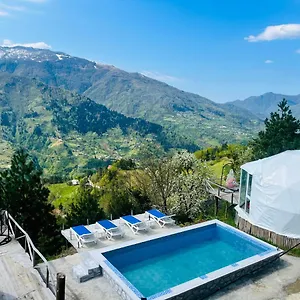 Paradise فندق-كبسولة Gegelidzeebi
